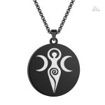 Amulette de la déesse de la fertilité en métal doré