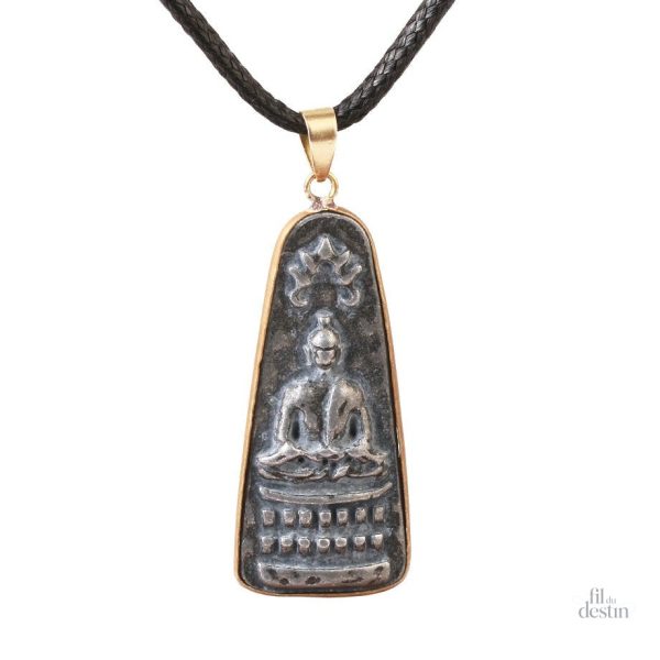 Amulette sacrée thaï, porte-bonheur unique