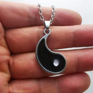 Amulette en deux parties Taijitu, symbole d'harmonie et chance
