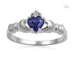 Bijou Claddagh avec cœurs entrelacés