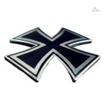 Badge croix de fer, broche porte-bonheur élégante