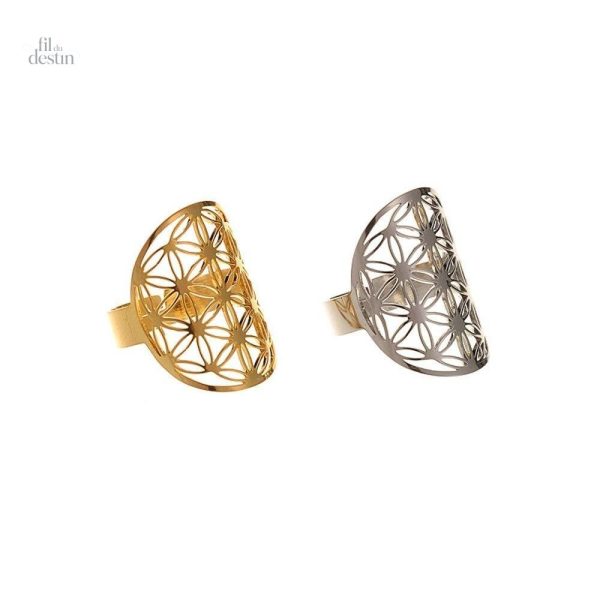 Bague à motif floral, symbole de protection et d'énergie positive
