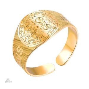 Bague médaille de Saint Benoit en métal précieux