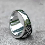 Symbole viking Aegishjalmur, bague artisanale unique