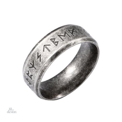 bague-au-style-ancien-gravee-de-runes-1 Bague ancienne gravée de runes, style porte-bonheur