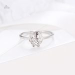 Bague porte-bonheur avec motif de chouette stylisée