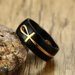 Design unique de bague croix, porte-bonheur personnalisé