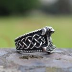 Bague Mjolnir, accessoire mythique et puissant