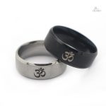 Bague au symbole Om, fusion de modernité et de tradition