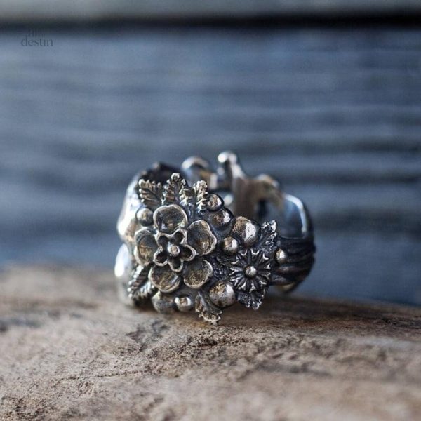 Accessoire calavera, bague en métal résistant