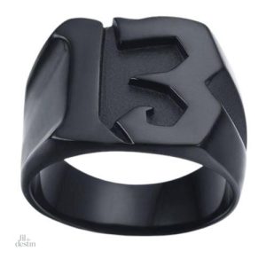 Bague porte-bonheur nombre 13 en métal précieux