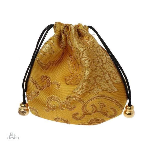 Porte-bonheur traditionnel, design soyeux