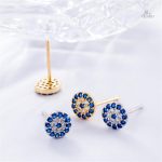 Boucles d'oreilles rondes avec motif Nazar, tendance et stylées