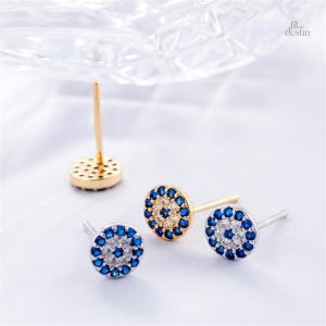 Boucles d'oreilles rondes avec motif Nazar, tendance et stylées