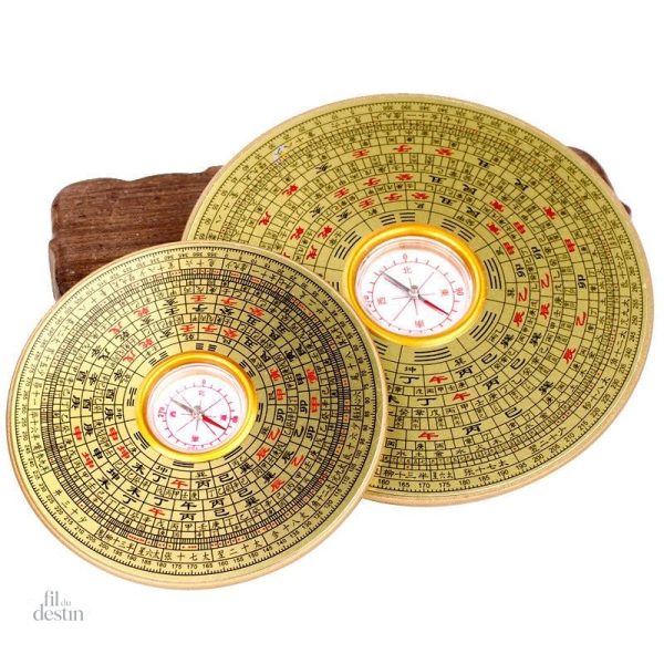Boussole de divination traditionnelle pour guidance spirituelle