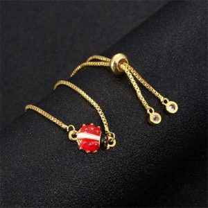 Accessoire chic coccinelle, bracelet porte-bonheur à offrir ou s'offrir