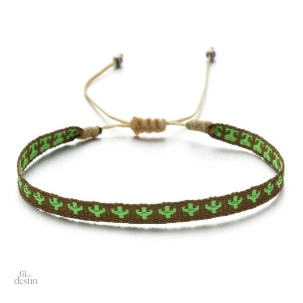 Design coloré de bracelet brésilien, un charme unique