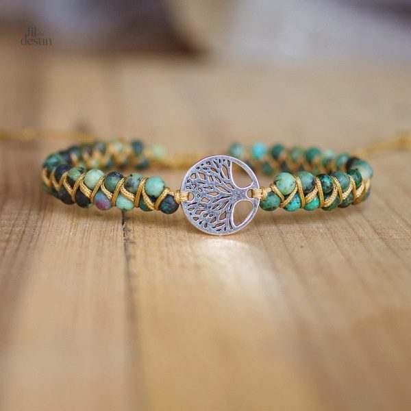 Bijou en pierres naturelles, motif arbre de vie