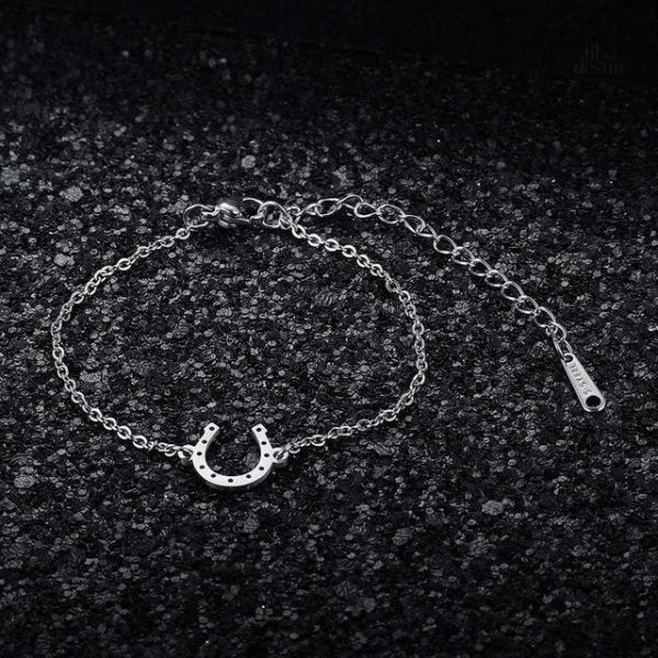 Bracelet élégant inspiré du fer à cheval