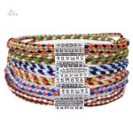 Bracelet tibétain aux mantras, symbole de paix intérieure