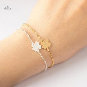 Bijou décontracté inspiré du trèfle à 4 feuilles