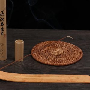 Support d'encens enchanter pour une ambiance relaxante