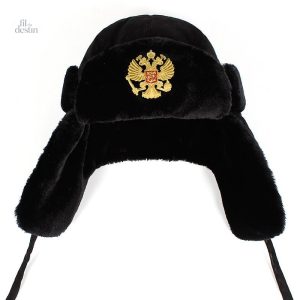 Chapeau emblématique, aigle bicéphale en symbole de royauté