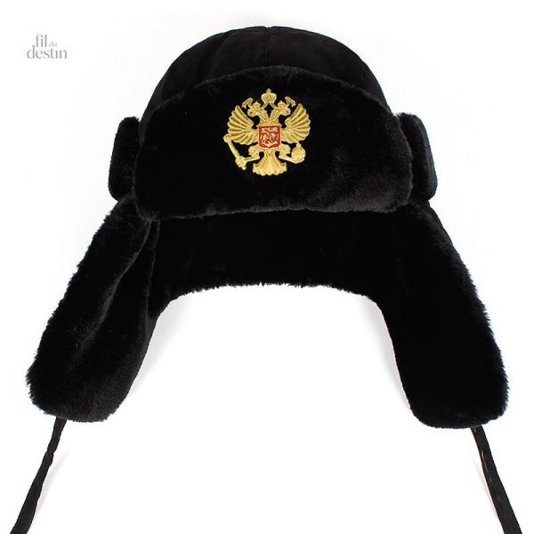 Chapeau emblématique, aigle bicéphale en symbole de royauté
