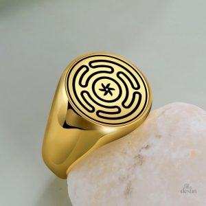 Chevalière spirituelle inspirée par la mythologie grecque