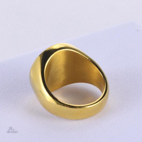 Chevalière Hécate, accessoire symbolique et tendance