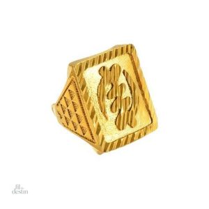 Chevalière porte-bonheur Gye Name élégante et symbolique