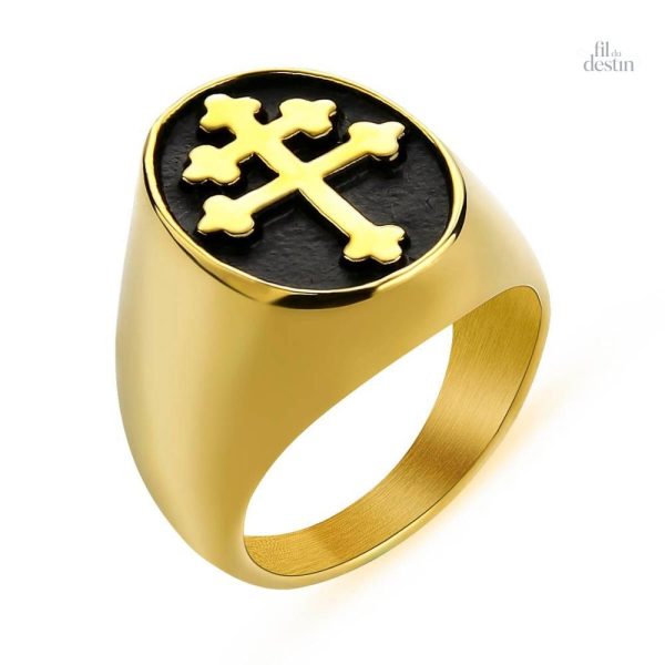 Anneau porte-bonheur avec croix de Lorraine élégante