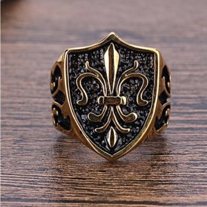 Bague chevalière fleur de lys symbole de protection
