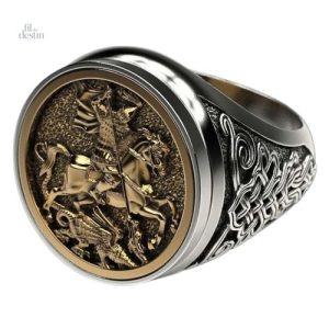 Chevalière de Saint Georges pourfendant le dragon