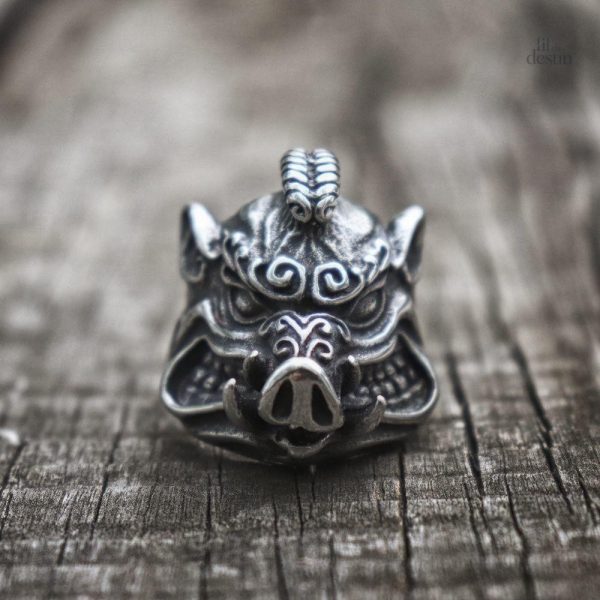 Bague sanglier, symbole de force et de protection