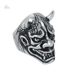 Chevalière d'oni japonais, symbole de chance et de protection