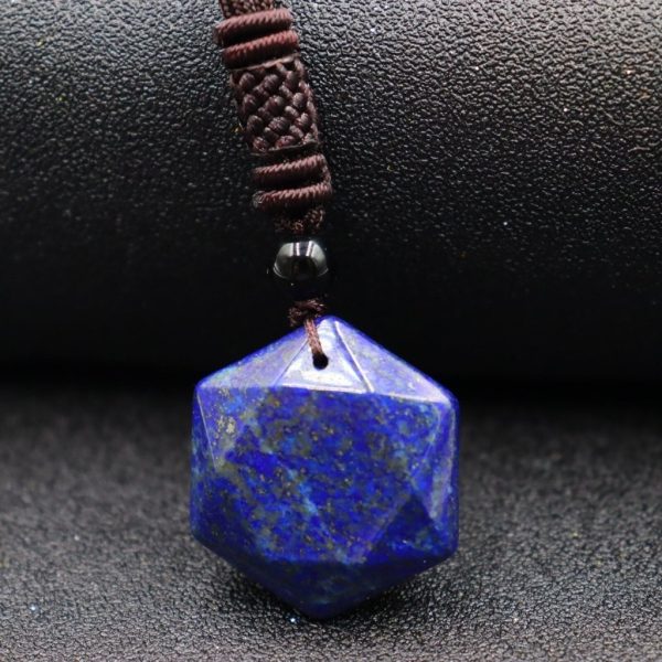 Collier en dodécaèdre, design unique pour le bien-être