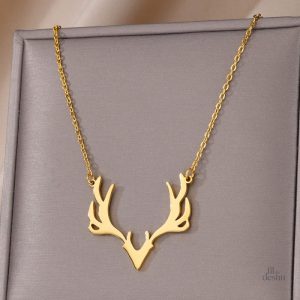 Bijou en bois de cerf, accessoire porte-bonheur