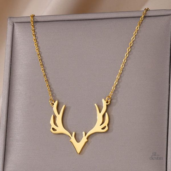 Bijou en bois de cerf, accessoire porte-bonheur