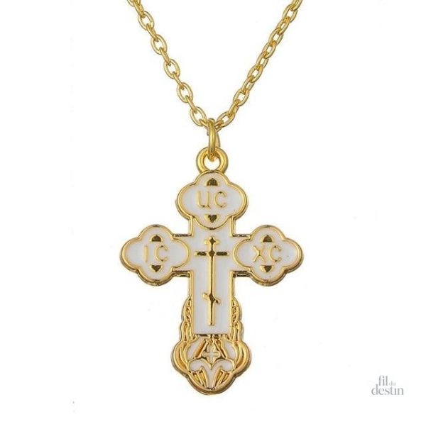 collier-avec-sa-croix-de-saint-nicolas-1 Collier porte-bonheur avec croix de Saint Nicolas