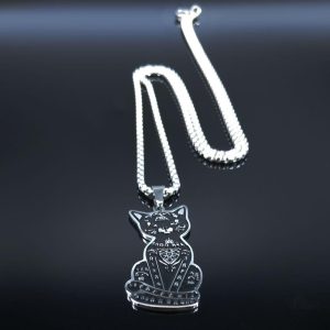 Accessoire félin : collier noir porte-bonheur