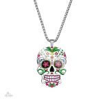 Collier crâne, mélange de modernité et tradition
