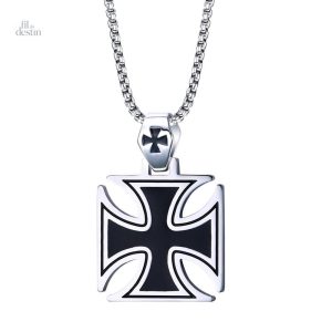 Collier croix de fer, symbole de protection et de chance
