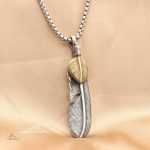 Accessoire spirituel : collier plume pour attirer la chance