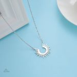 Collier amulettes, design soleil d'inspiration amazonienne