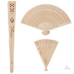 Porte-bonheur japonais en bois, élégant et raffiné