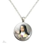 Médaille de Sainte Thérèse de Lisieux en métal argenté