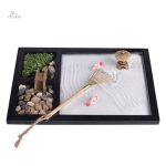 Détails apaisants d'un jardin zen miniature