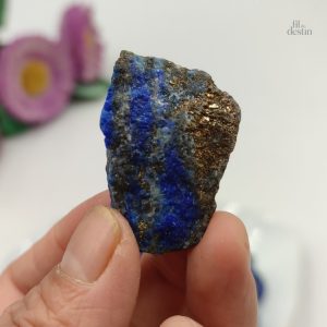 Lapis lazuli brut, pierre naturelle aux couleurs profondes