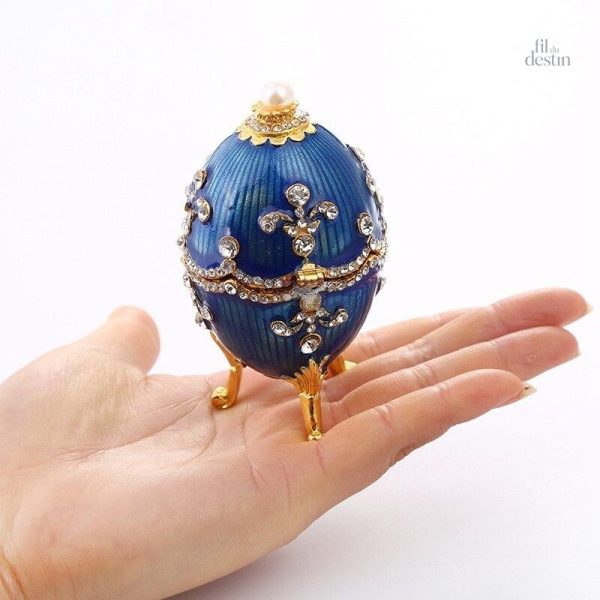 Oeuf de style Fabergé en bleu, art russe raffiné et unique